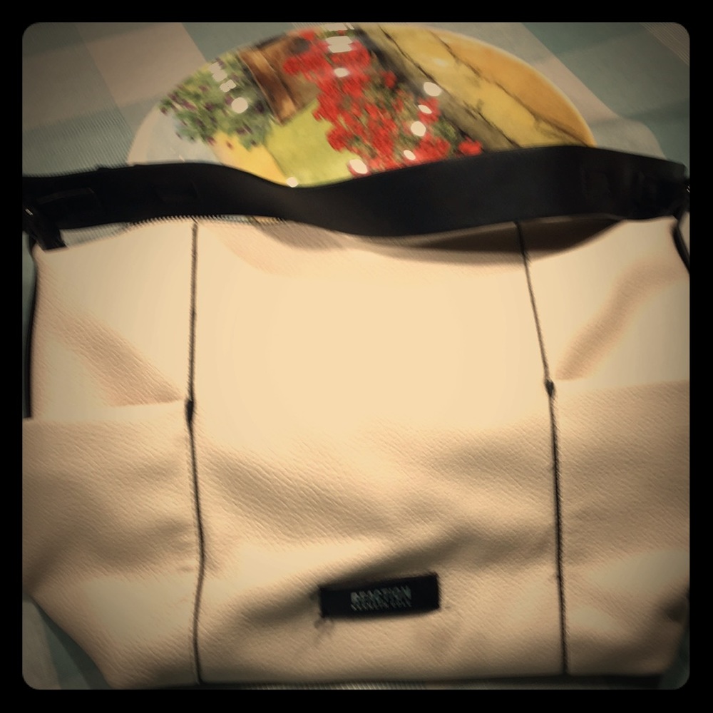 Kenneth Cole purse